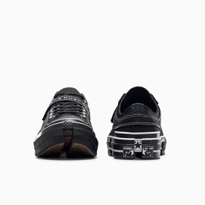 converse-chuck-taylor-all-star A08858C
