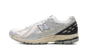 New Balance 1906R “Beige Light Grey White” (M1906RLZ)