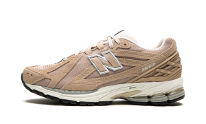 New Balance 1906R “MINDFUL GREY/MOONBEAM/SILVER METALLIC” (M1906RW)
