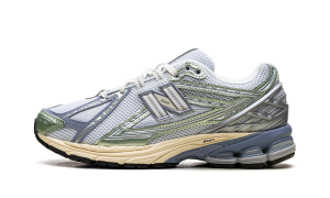 New Balance 1906R “Metallic Green Blue” (U1906RNE)