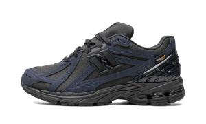 New Balance 1906R “Outerspace/Black/Black” (M1906RWE)