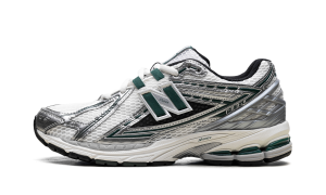 New Balance 1906R “Silver Metallic Nightwatch Green” (M1906REU)