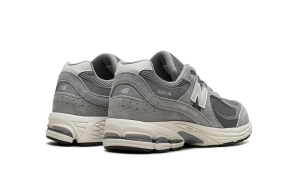 new-balance-sneaker GC2002ST