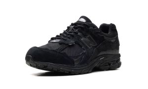 new-balance-sneaker U2002DXB