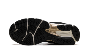 new-balance-2002r M2002RFX