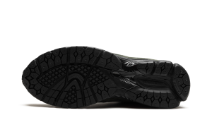 new-balance-2002r M2002RXY