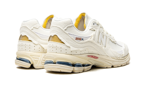new-balance-2002r M2002RDC