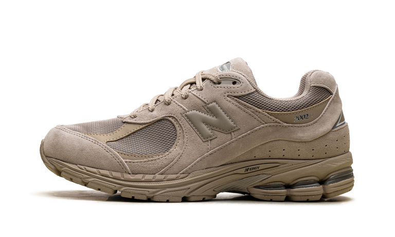New Balance 2002R “Stoneware Silver”: hype die wel klopt