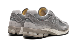 new-balance-2002r M2002RDM