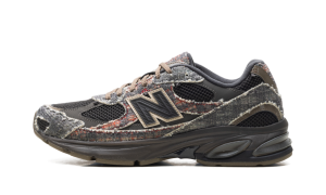 New Balance 2010 “Joe Freshgoods – Hand-Me-Downs” (U2010JF1)