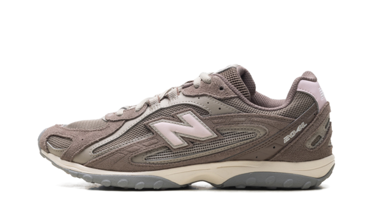 New Balance 204L “Cortado”: lage koffieprik met monsterklasse
