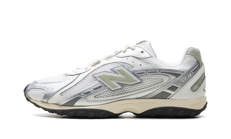 New Balance 204L “Silver/Sage Green”: low-profile voor voorlopers