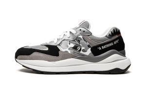 57/40 “Bape x New Balance” (M5740BAP)