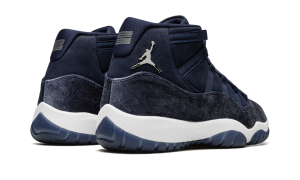 air-jordan-11 AR0715-441