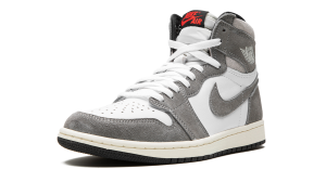 air-jordan-1 DZ5485-051