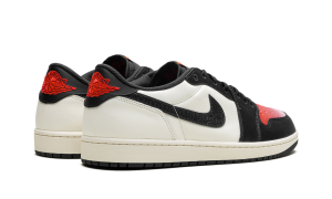 air-jordan-1 HF8828-100