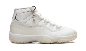 air-jordan-11 AR0715-110