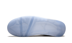 air-jordan-4 705333-105