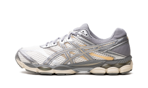 Asics GEL-Cumulus 16 “Cream / Clay Grey” (1203A733-101)