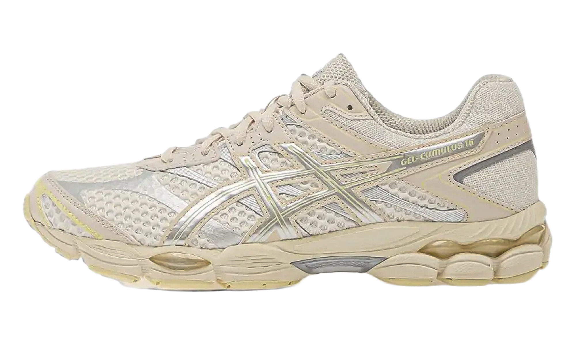 Asics Gel-Cumulus 16 “Cream Pure Silver”: één paar, heel seizoen