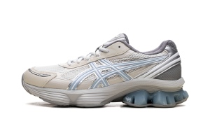 Asics Gel-Kinetic Fluent “EMMI – Cream / Soft Sky” (1203A958-100)