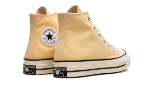 converse-chuck-taylor-all-star A02757C