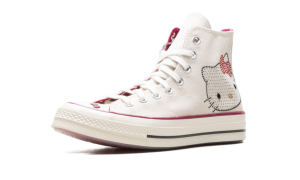 converse-chuck-taylor-all-star A17695C