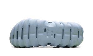 crocs-echo-clog 207937-426