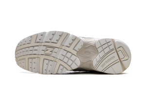 new-balance-725 ML725AA