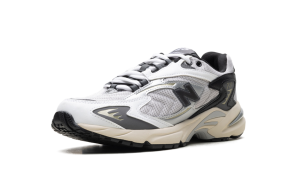 new-balance-725 ML725CE
