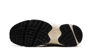 new-balance-725 ML725UD