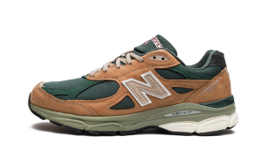New Balance 990v3 “Made in USA – Tan / Green” (M990WG3)