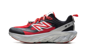 New Balance Fresh Foam Trainer “GANNI – Black Silver Metallic Red” (UTRNGN)