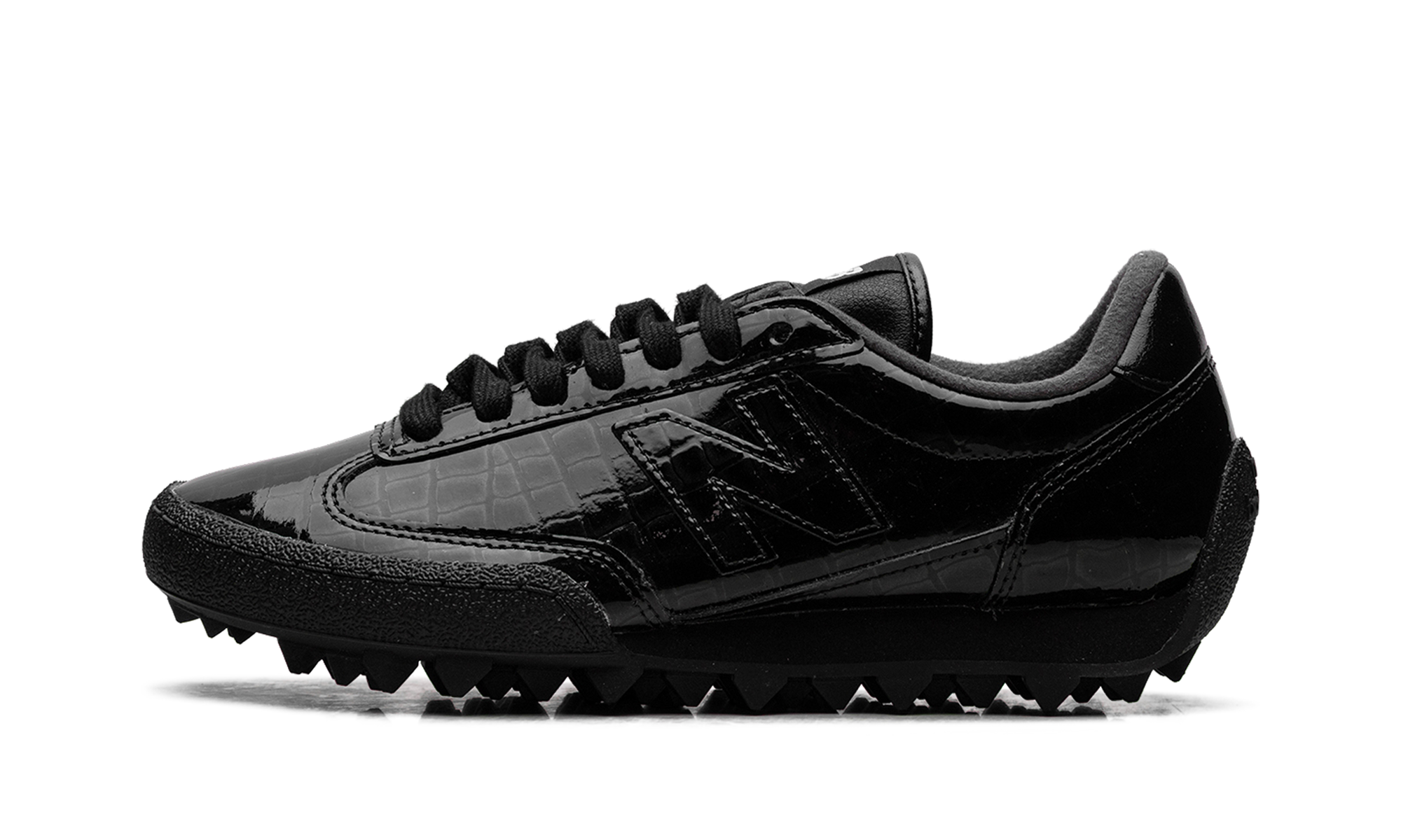new-balance-sneaker UGTR2SV