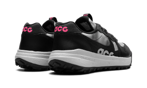 nike-acg DR1030-001