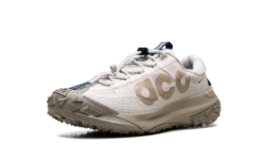 nike-acg DV7903-101