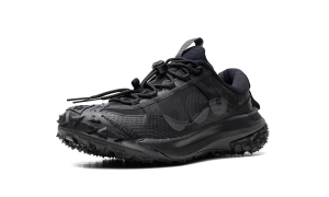 nike-acg DV7903-002