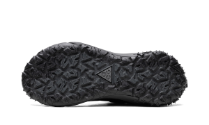 nike-acg DV7903-002