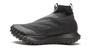 nike-acg CT2904-002