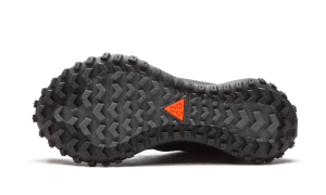 nike-acg CT2904-002