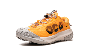 nike-acg DV7903-800