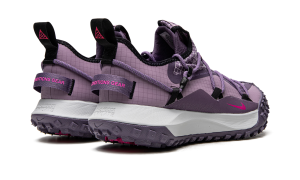 nike-acg DQ1979-500