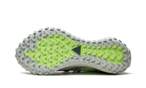 nike-acg DJ4030-001