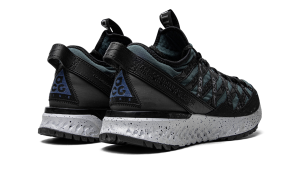 nike-acg BV6344-300