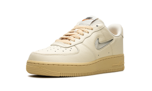 nike-air-force DO9456-100