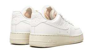 nike-air-force DN5463-100
