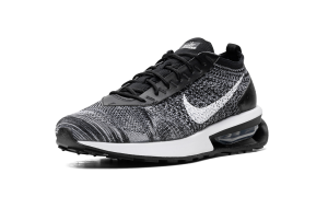 nike-flyknit-racer DM9073-001