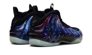 nike-air-foamposite FQ4303-400