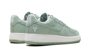 nike-air-force IB0018-005