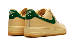 nike-air-force IO4489-700